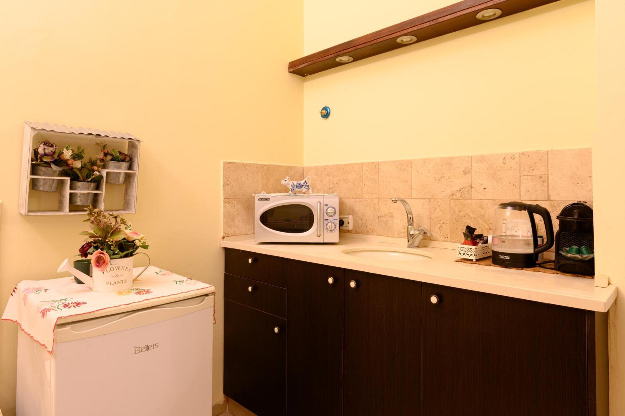 My Place In The Colony Zikhron Ya'akov Exterior photo