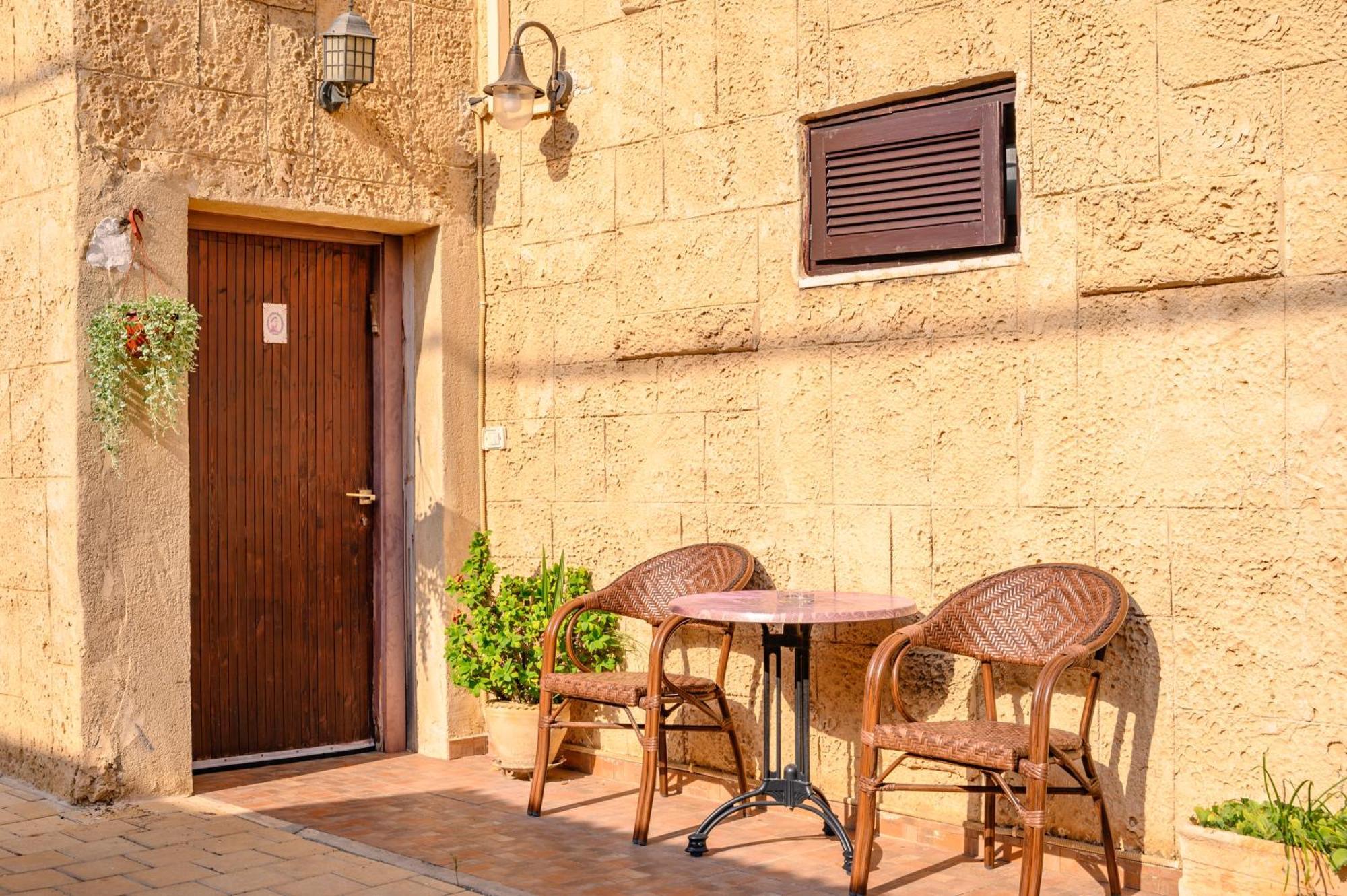 My Place In The Colony Zikhron Ya'akov Exterior photo