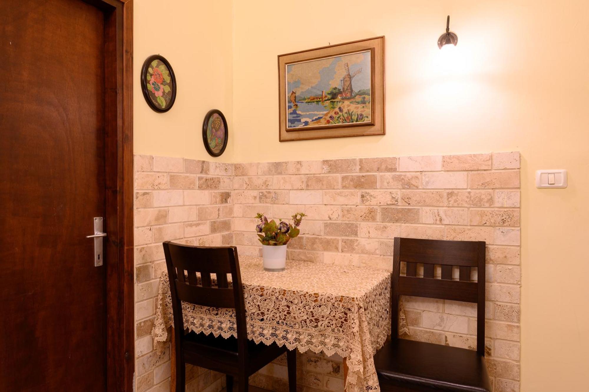 My Place In The Colony Zikhron Ya'akov Exterior photo