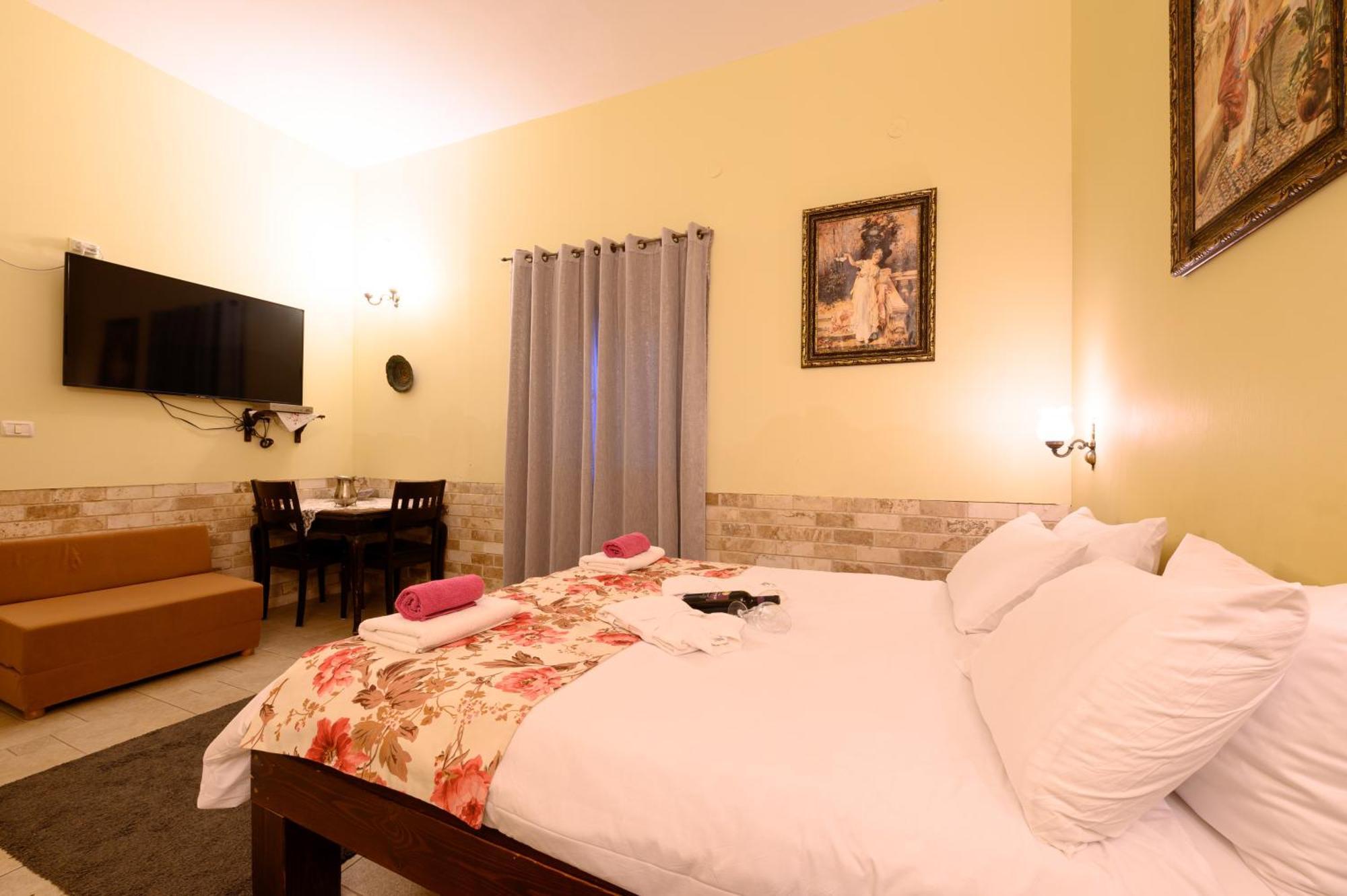 My Place In The Colony Zikhron Ya'akov Room photo