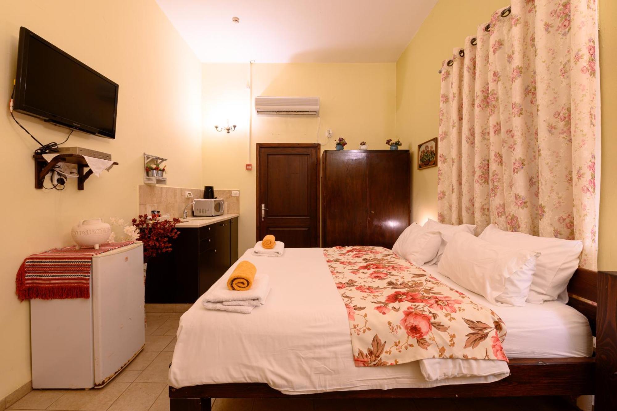 My Place In The Colony Zikhron Ya'akov Room photo